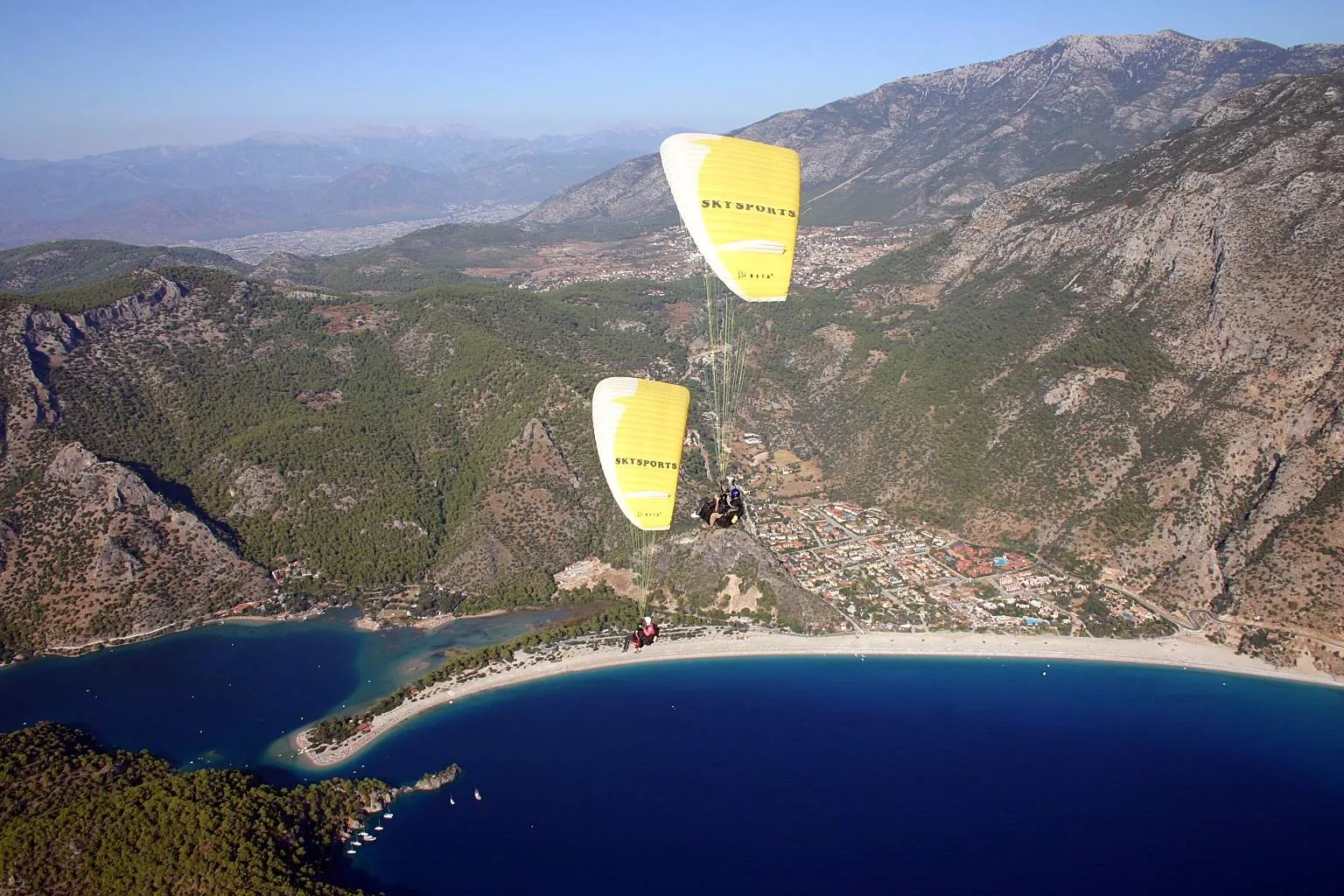 Paragliding nad Ölüdenizom