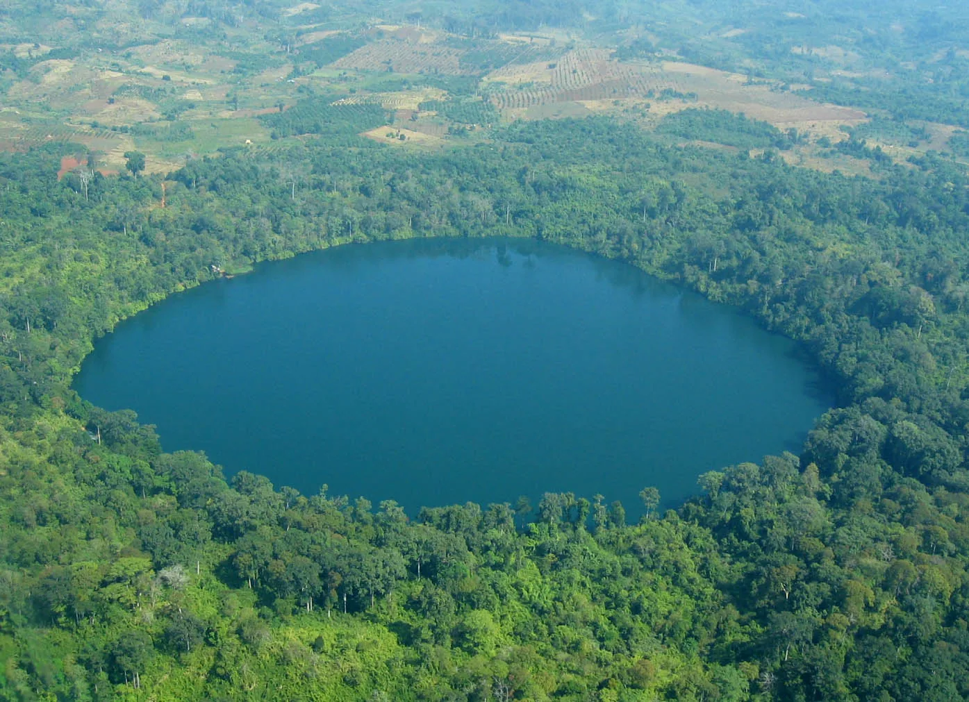 Vulkansko jezero Yeak Laom