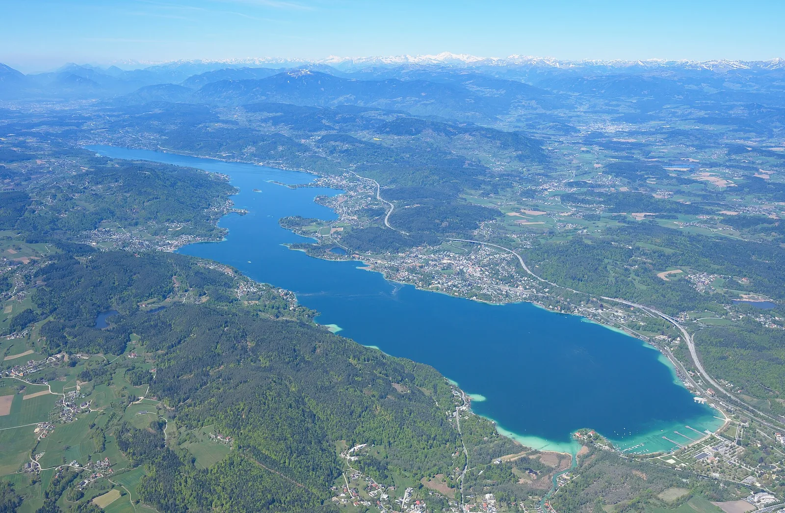 Vrbsko jezero (Wörthersee) pri Celovcu