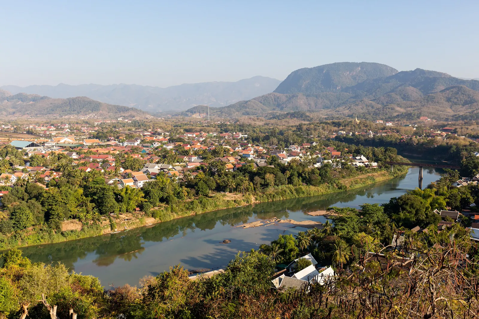 Pogled na Luang Prabang z griča Phousi