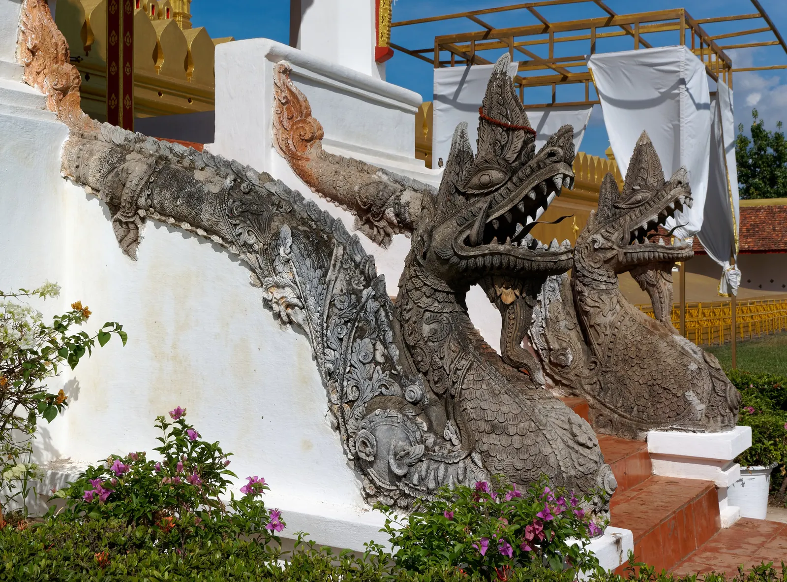 Zlata stupa Pha That Luang v Vientianu