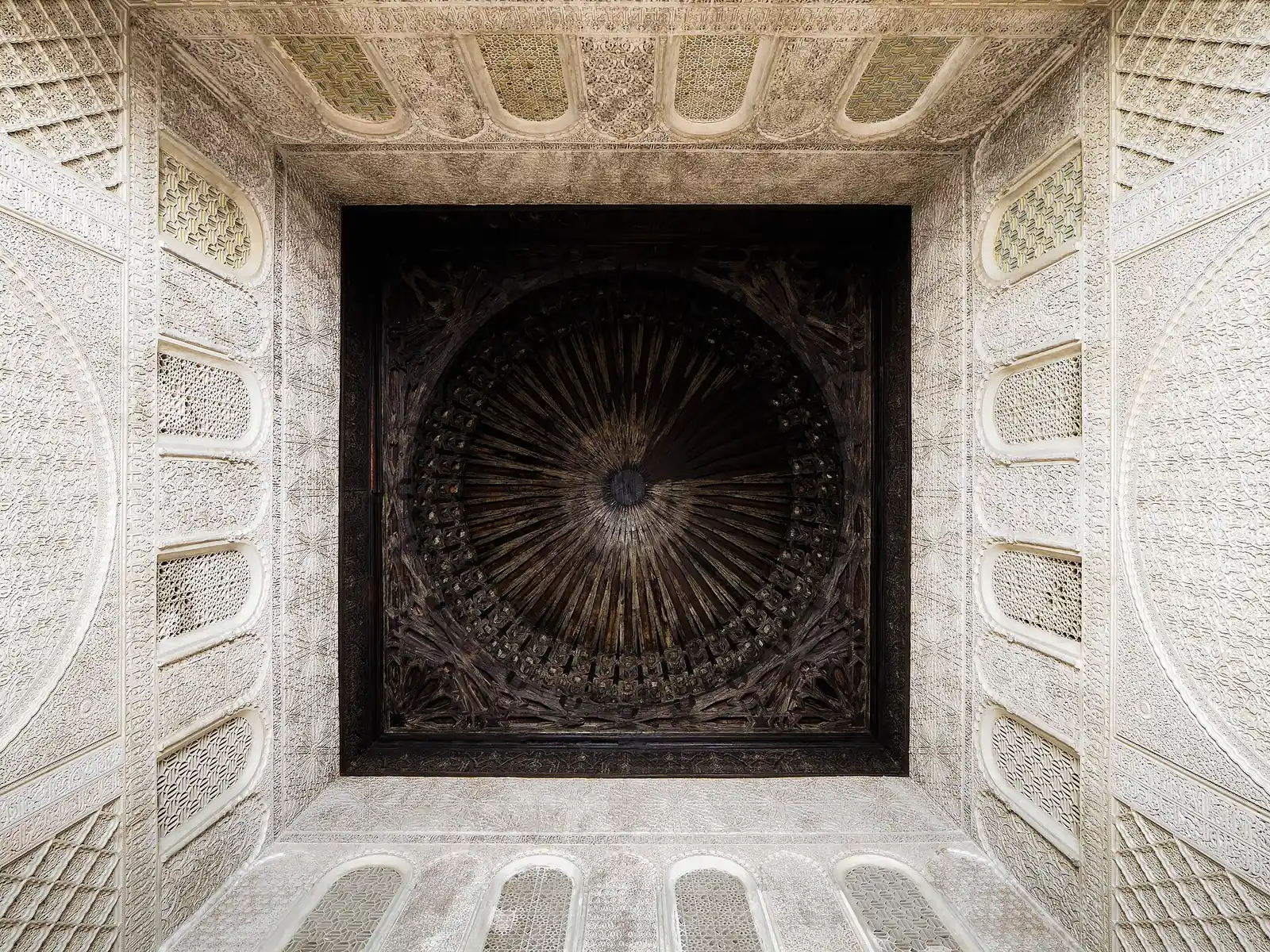 Notranjost medrese Bou Inania