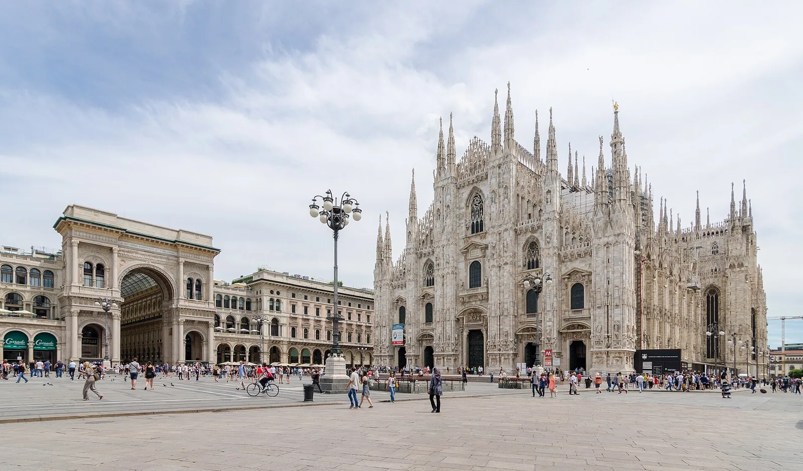 Katedrala Duomo z galerijo Vittorio Emanuele II