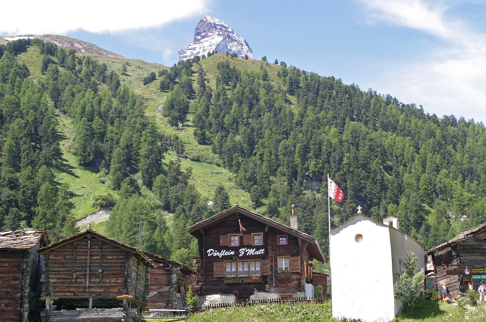 Zermatt v dolini pod Matterhornom