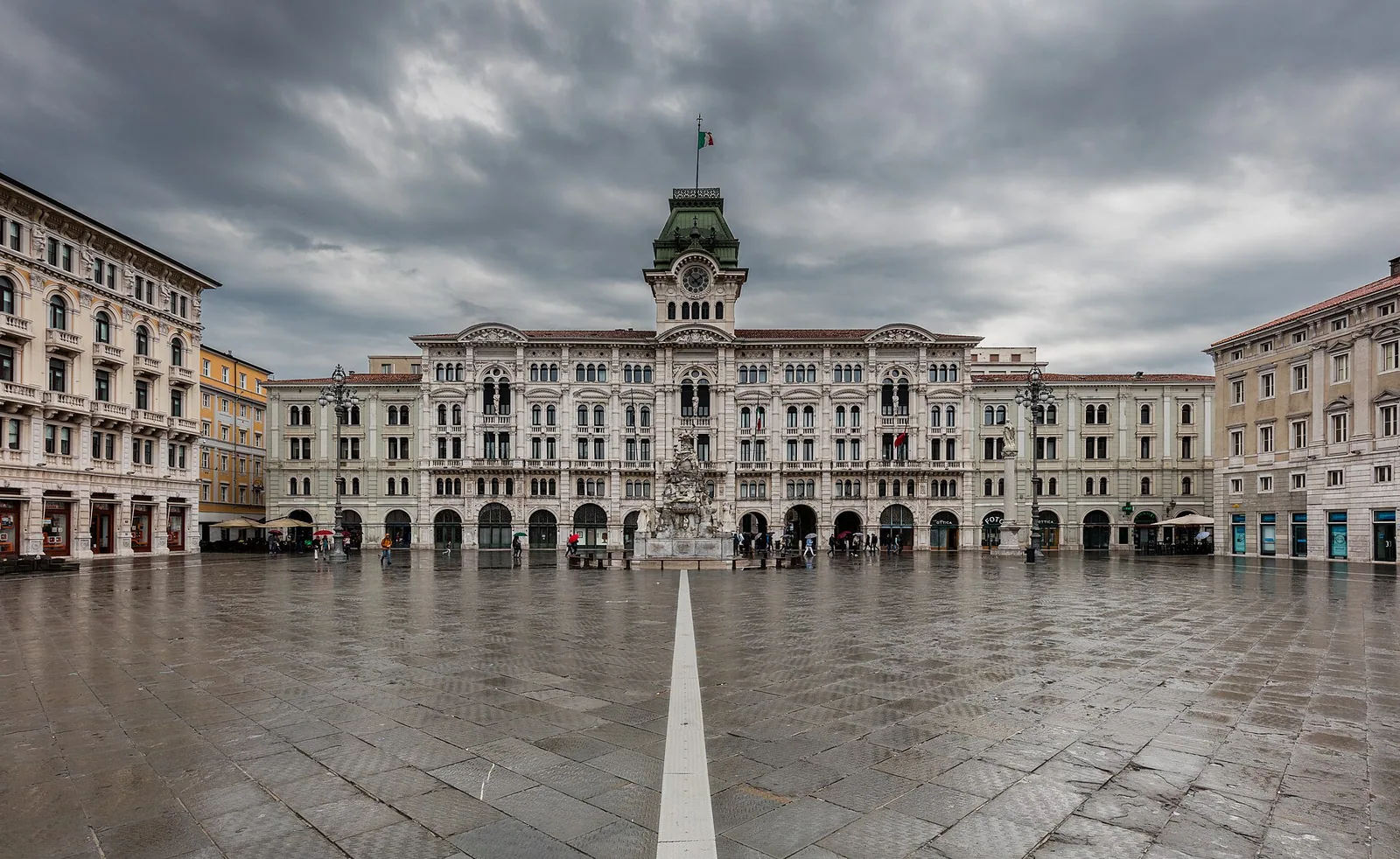 Piazza Unità d'Italia v Trstu