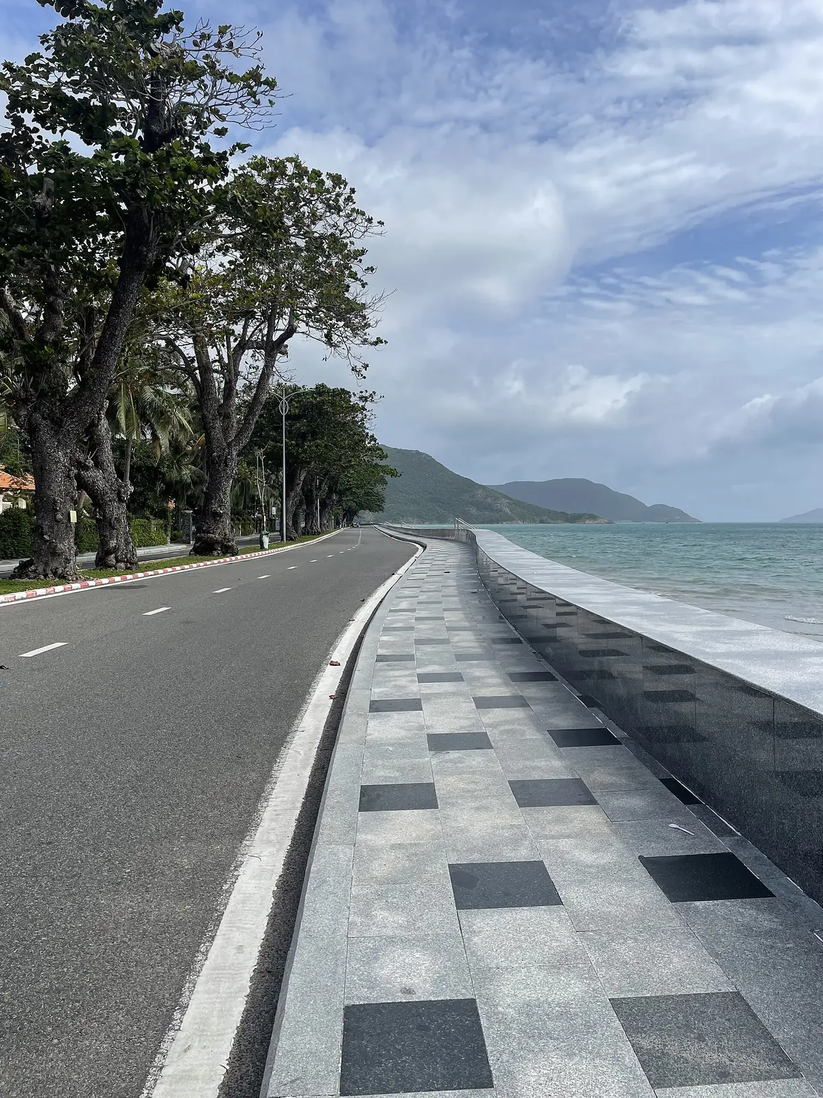 Cesta na otoku Con Dao