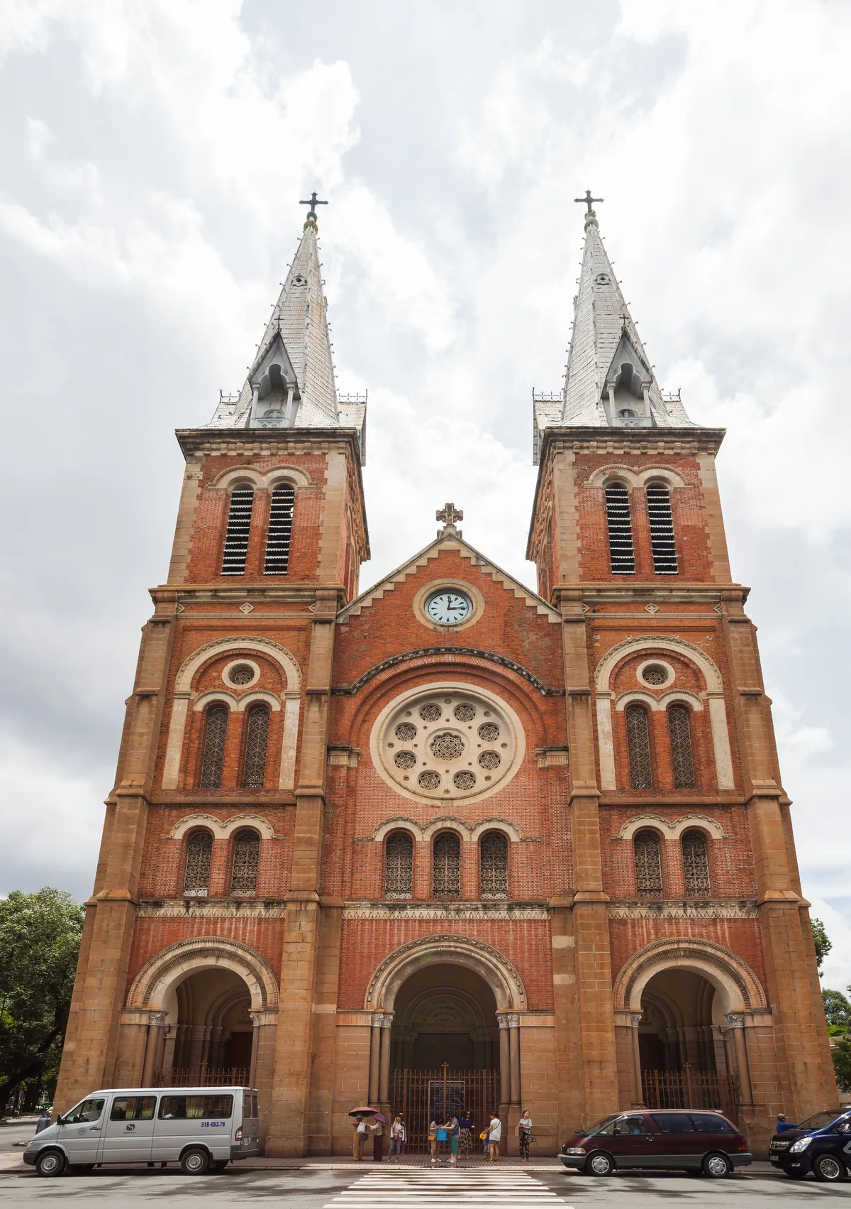 Stolnica Notre-Dame v Hošiminhu