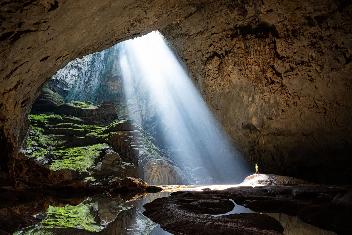 Svetloba v jami Son Doong
